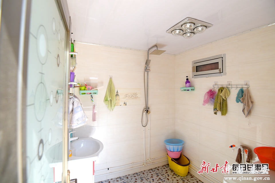 1559121677696016225.jpg 1559121677696016225.jpg