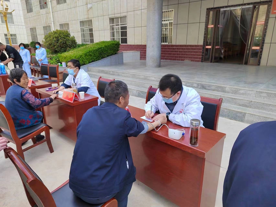 298460a65d6d127eec248262cbcd185