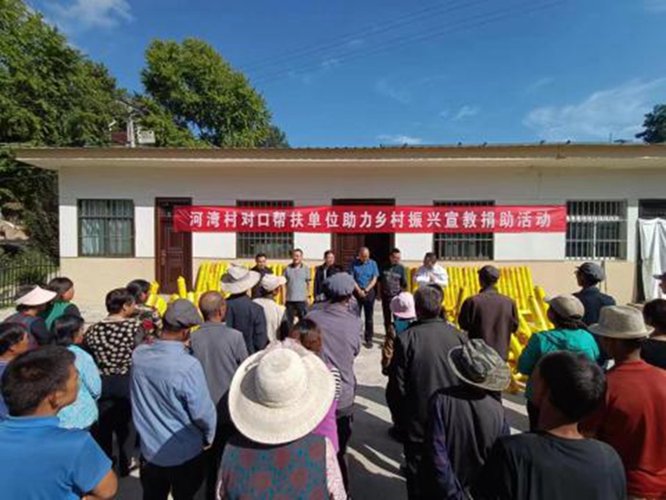 df7d019fea244f07bd6d3c827f4dc406_s