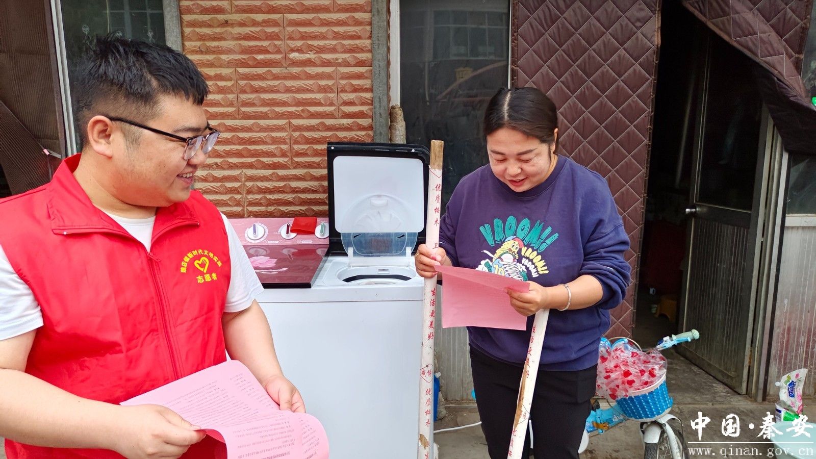 魏店镇组织开展 "抵制高价彩礼 树立文明新风"宣传活动