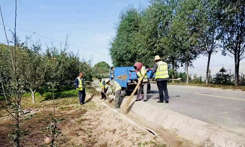 1689646290809032000.jpg 8.jpg