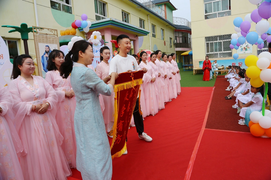 57c7a1ceabd15eb4b19496a6133ac2d