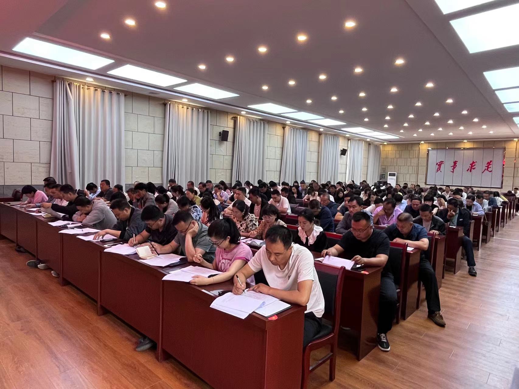 62bb1f919f4dc6fe82cd8ef8c82cb5f4