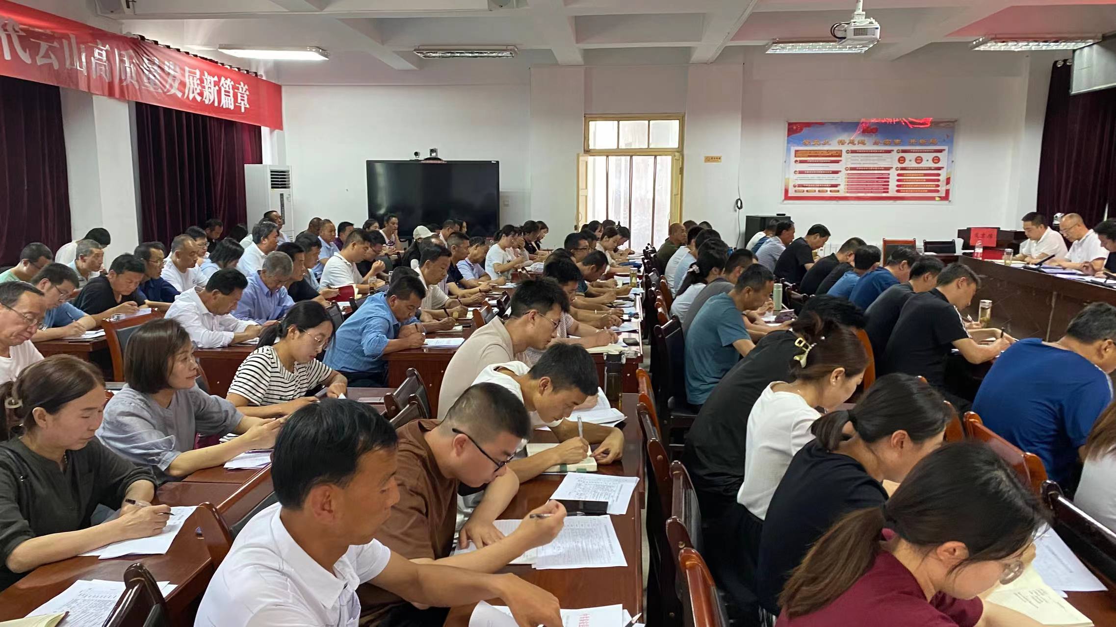 1689588877358038996.jpg 2b80cf55d1ec9ed629cad7296a4dc49.jpg