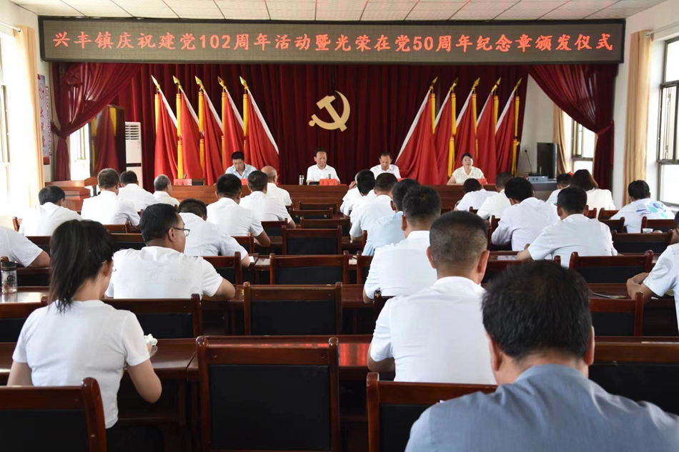 24d65c9d874a89d11d991ed6b74b9b4